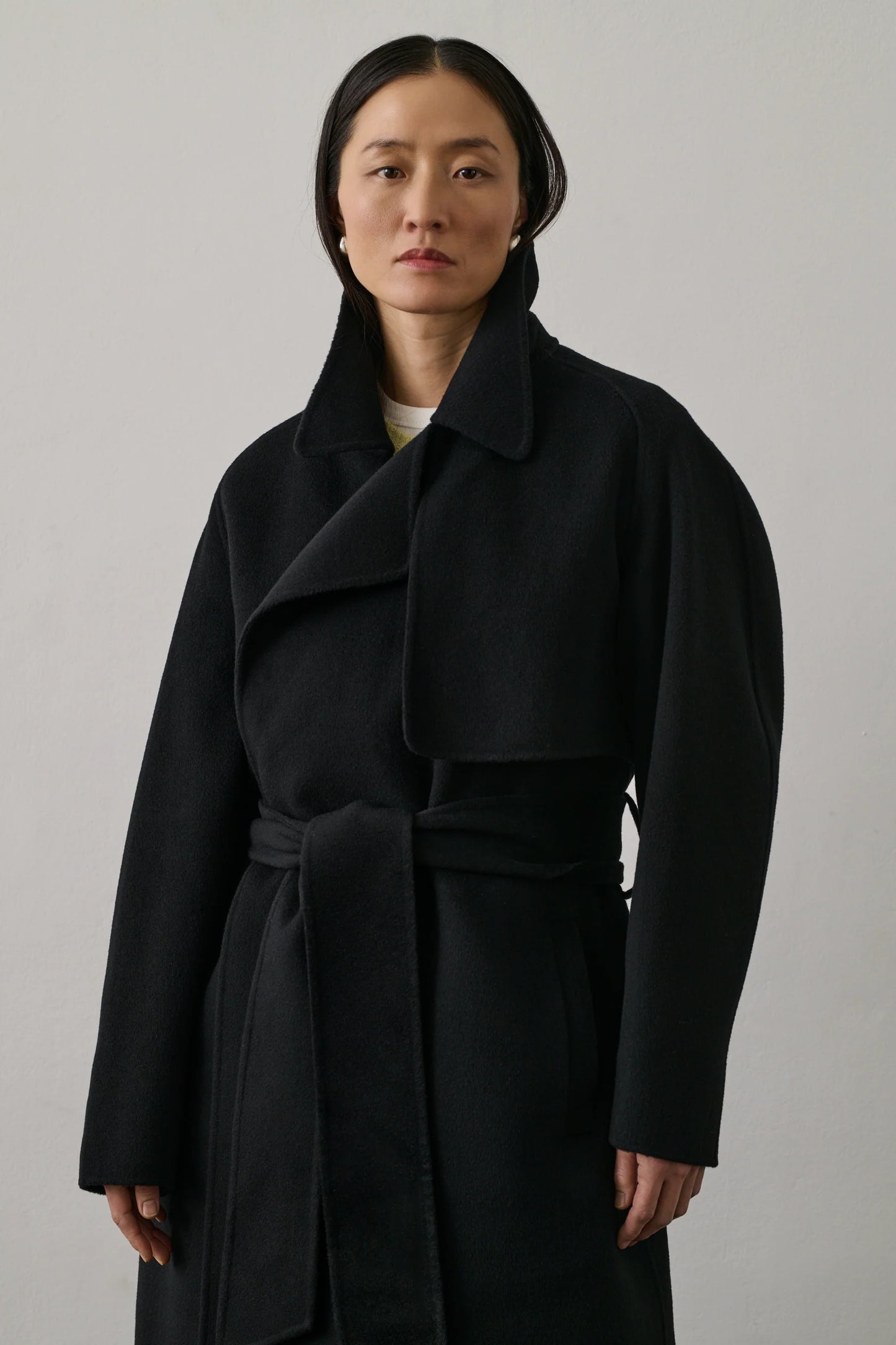 Stanisla Cashmere Coat in Black