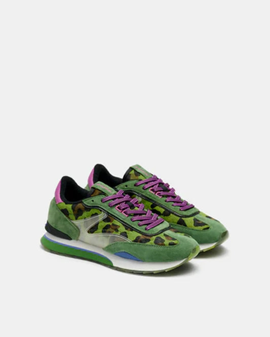 Art Sneakers in Green