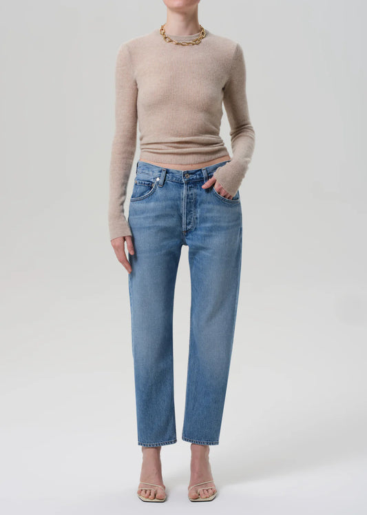 Winslow Low Rise Boyfriend Jeans in Corrin