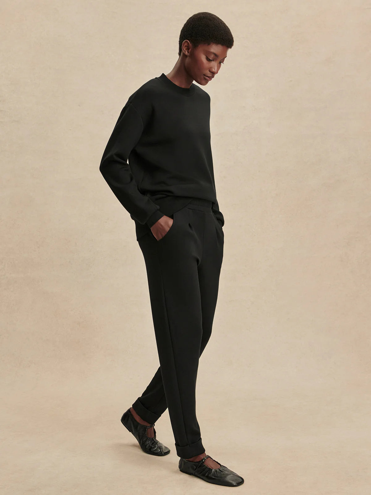 The Rolled Cuff Pant 25" in Black