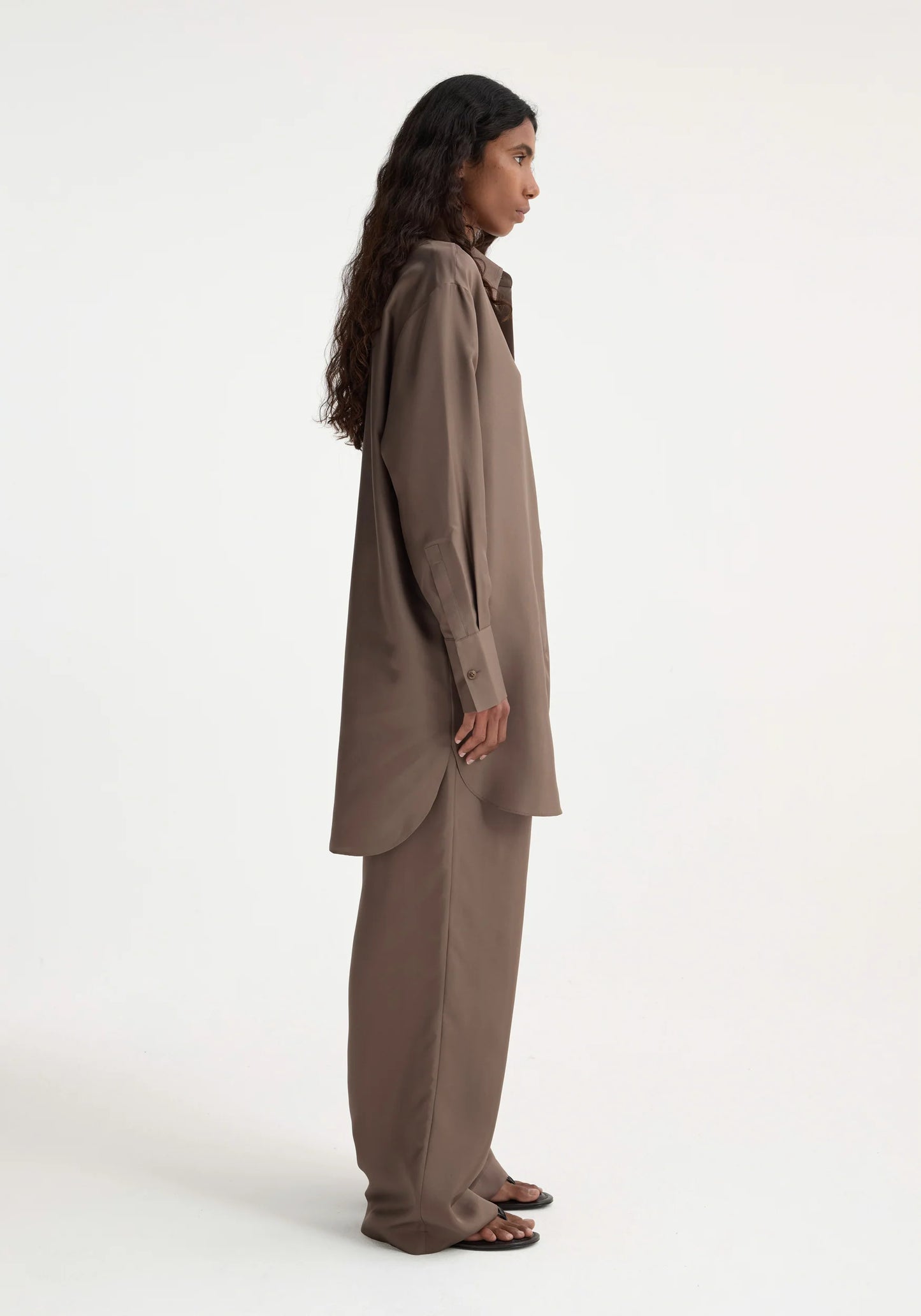 Signature Elongated Silk Shirt in Taupe