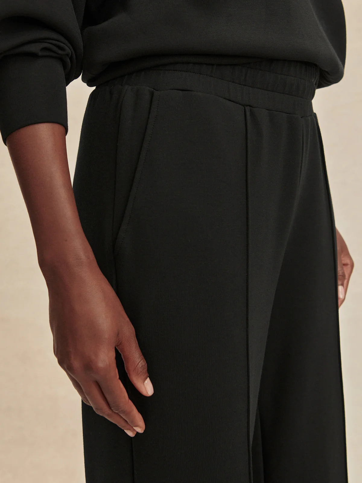 The Wide Leg Pant 28" in Black
