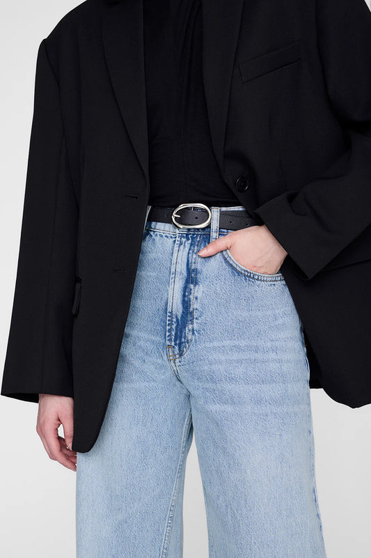 Small Signature Link Belt in Black Pebbled