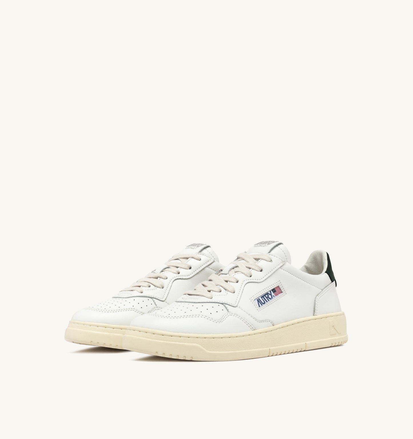 Medalist Low Sneaker in Space