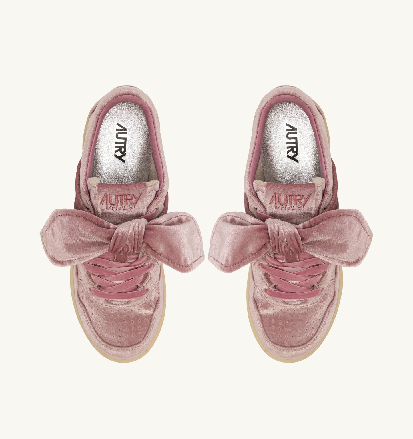 Medalist Low Bow Velvet Sneakers in Pink