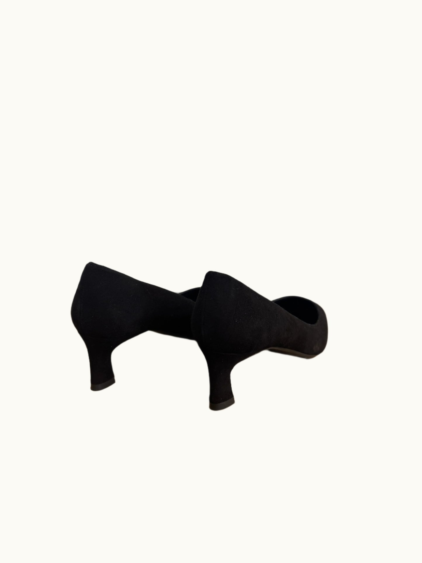 Chila Heel in Black