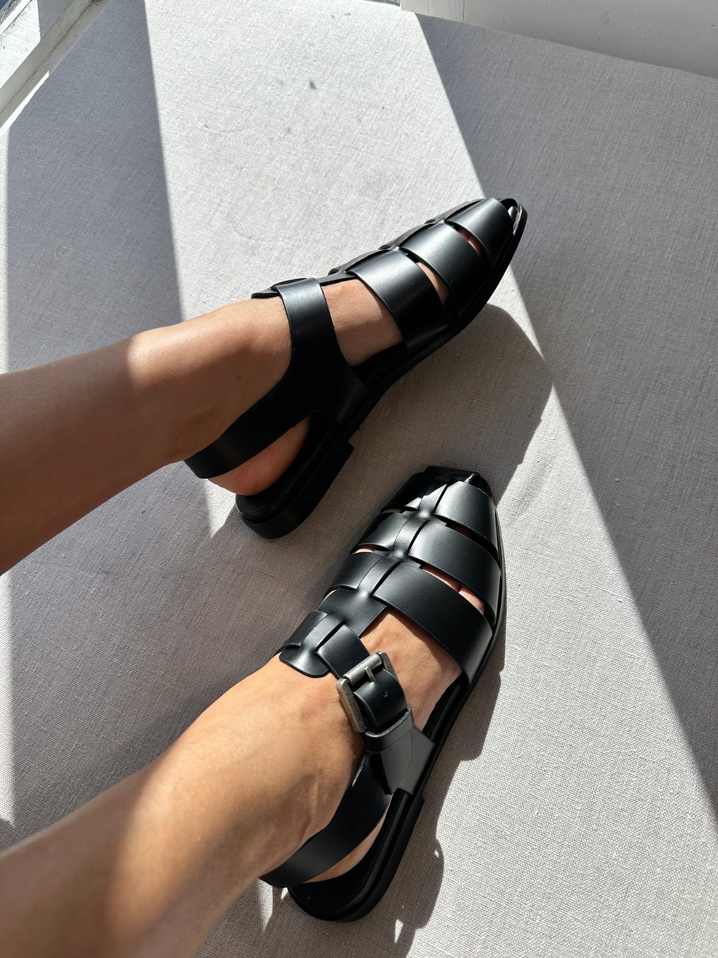 JENNA FLAT SANDAL - BLACK - BIBI LOU
