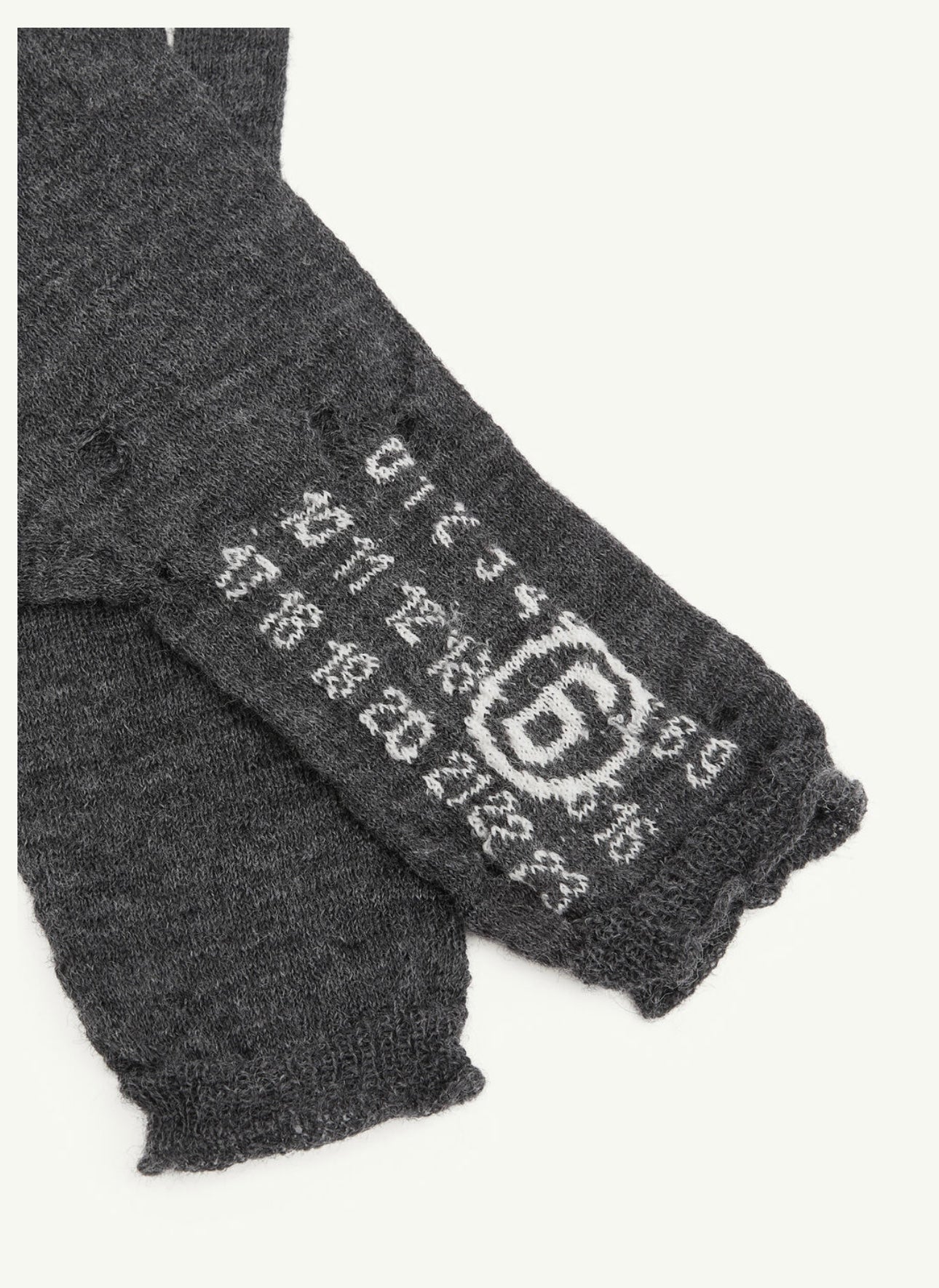 Logo Wool Gloves in Dark Grey