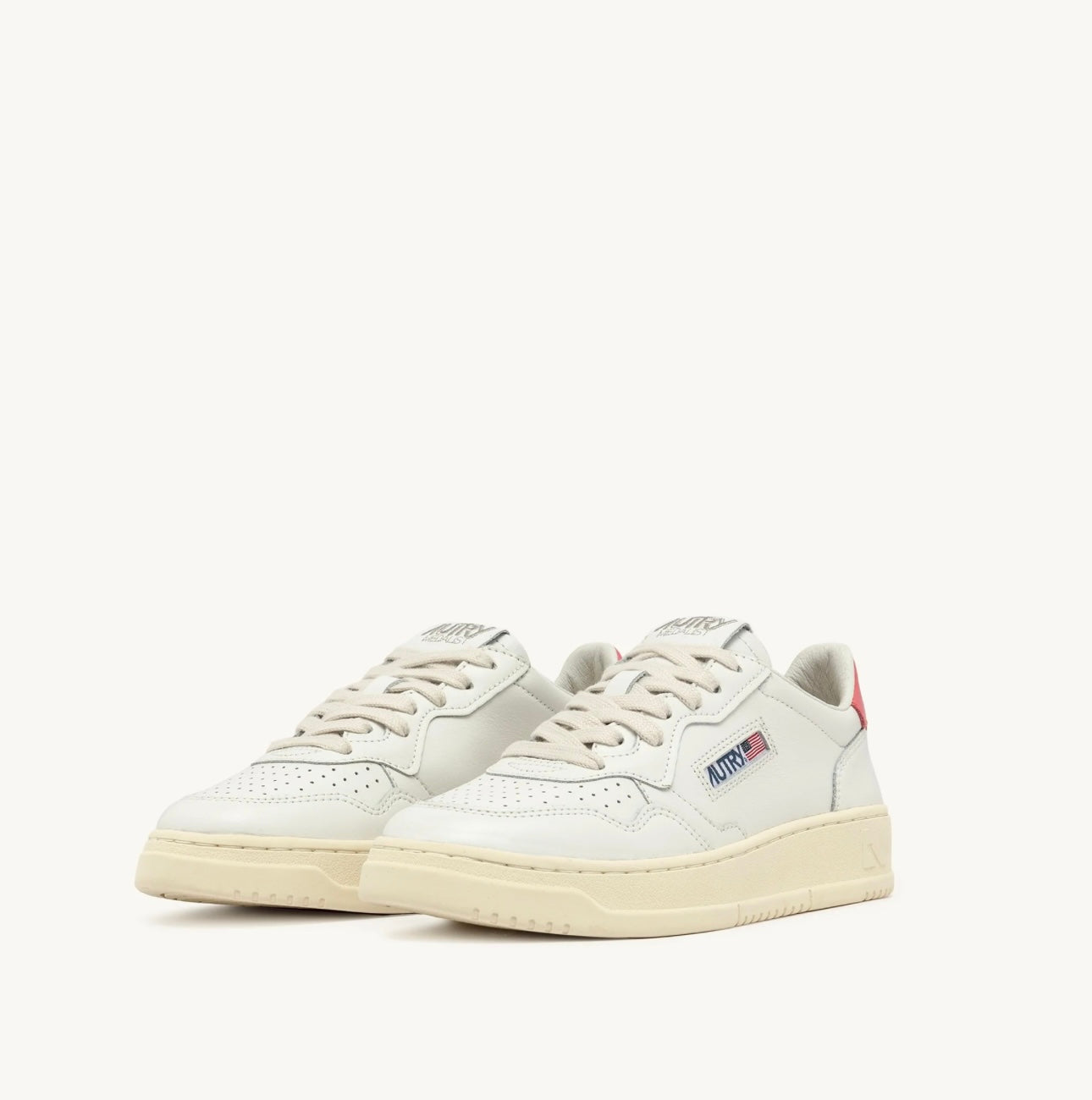 Medalist Low Sneakers in White And Tearose Leather