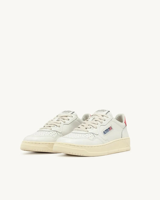 Medalist Low Sneakers  in White And Tearose Leather