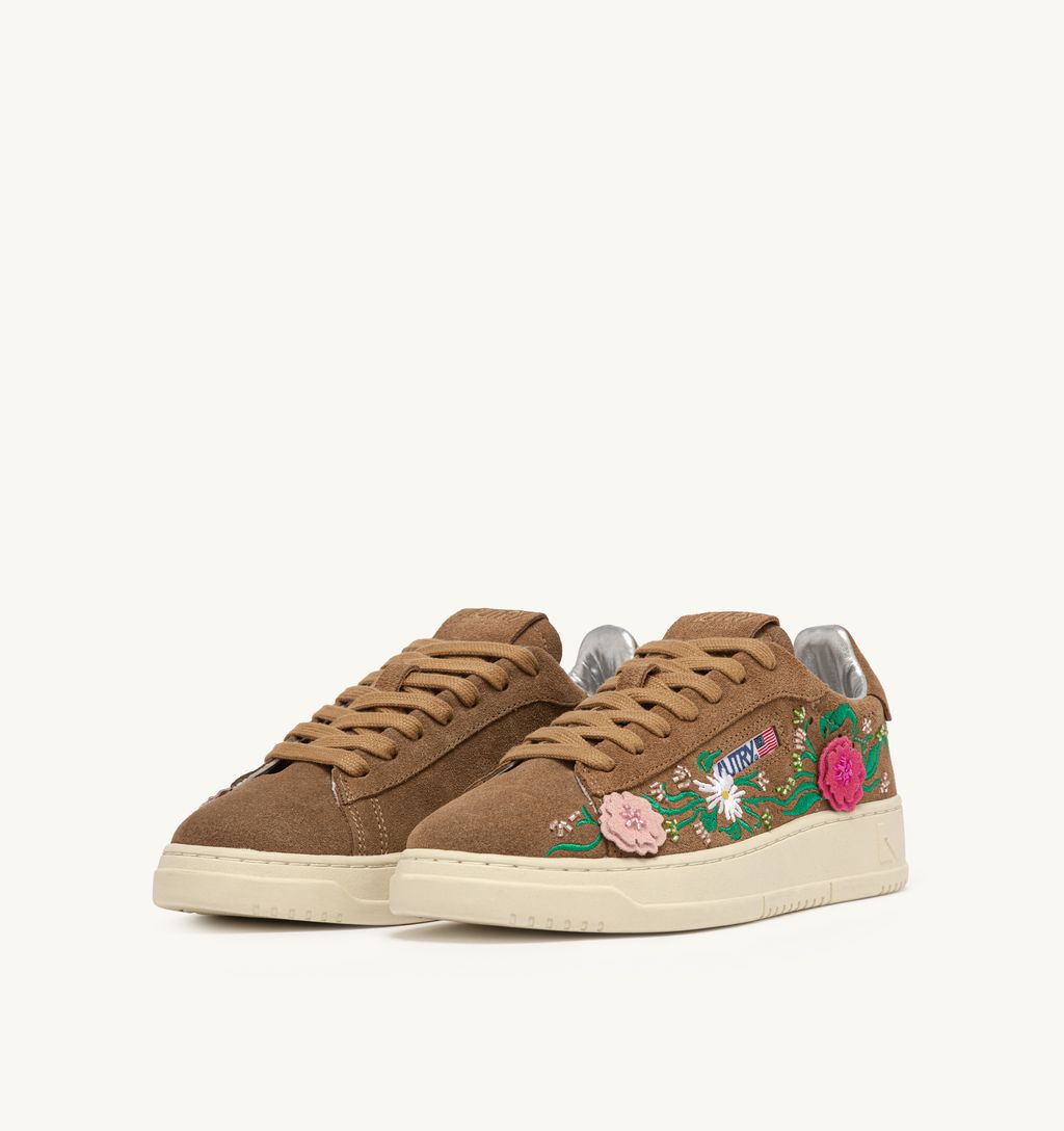 Floral Dallas Low Sneakers in Brown Suede with Pink Embroidery