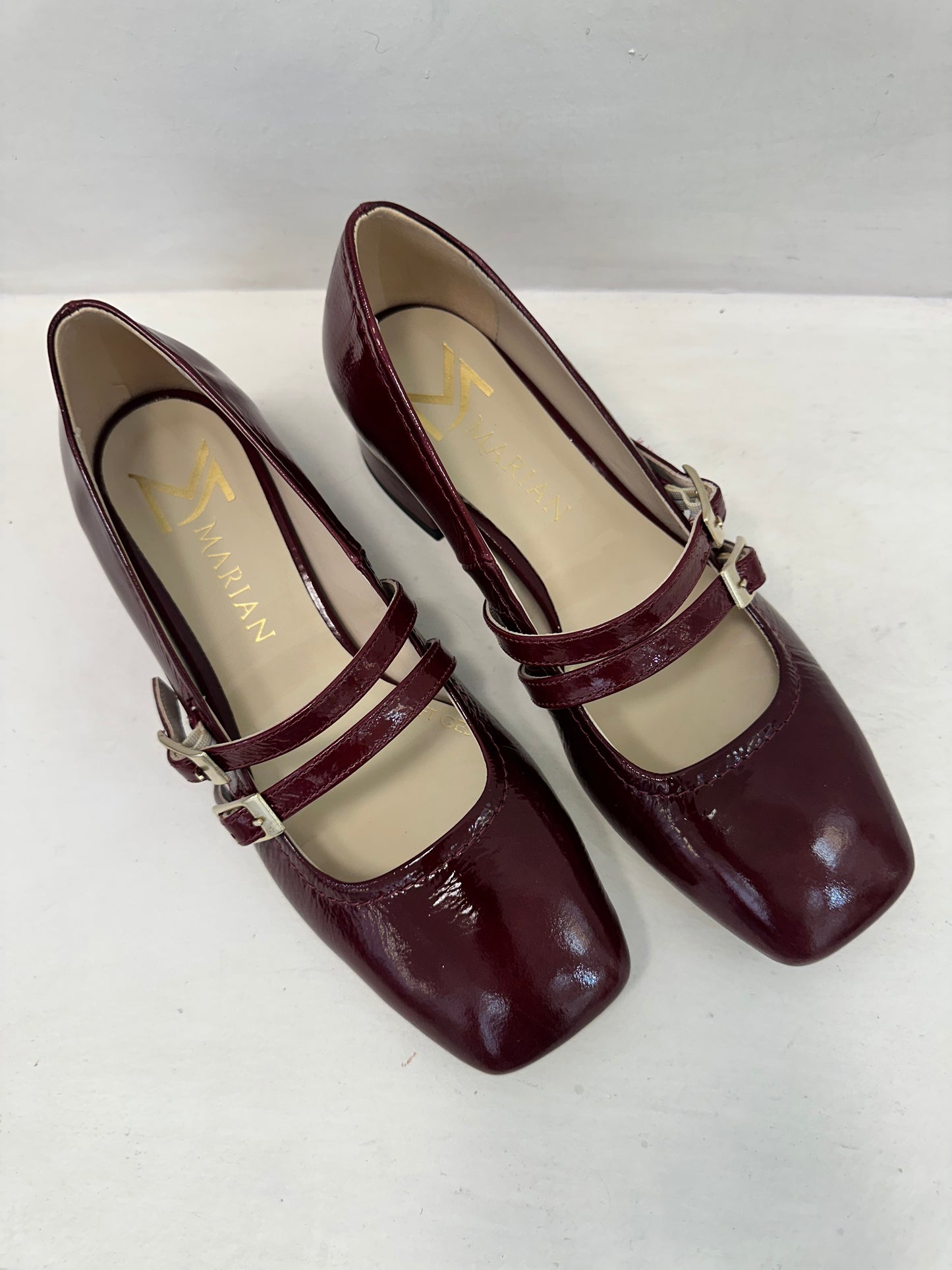 BURGUNDY BLOCK HEEL WITH STRAP- MARIAN