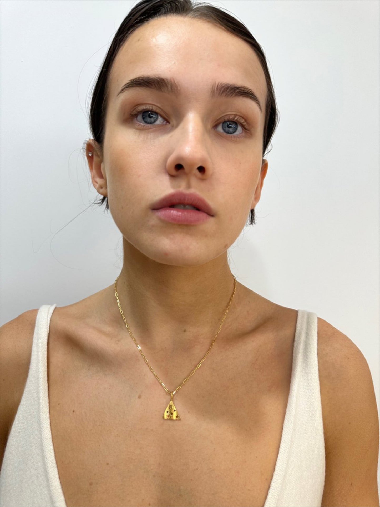 MELIES PYRAMIS SMALL CHARM