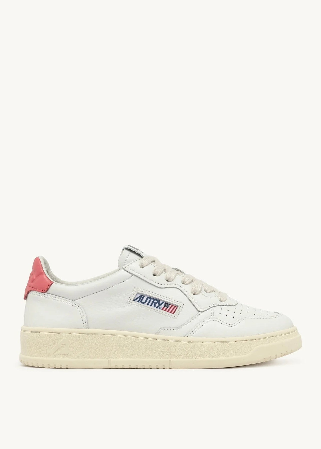 Medalist Low Sneakers in White And Tearose Leather