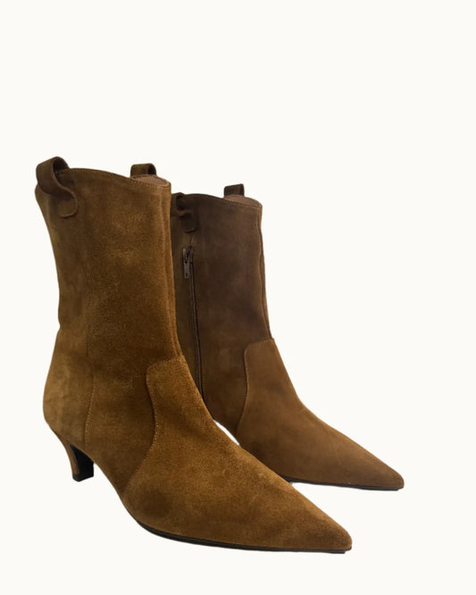 Checa Suede Pointy Toe Boot in Brown