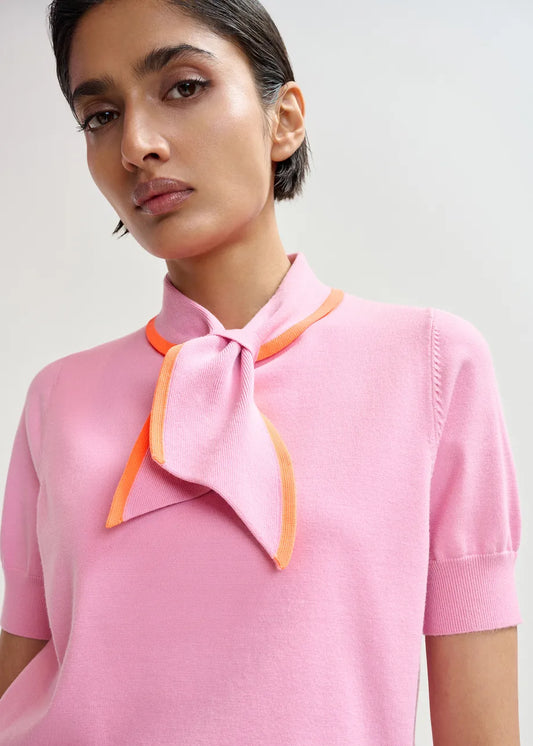 Jonda Contrast Colour Polo in Pink
