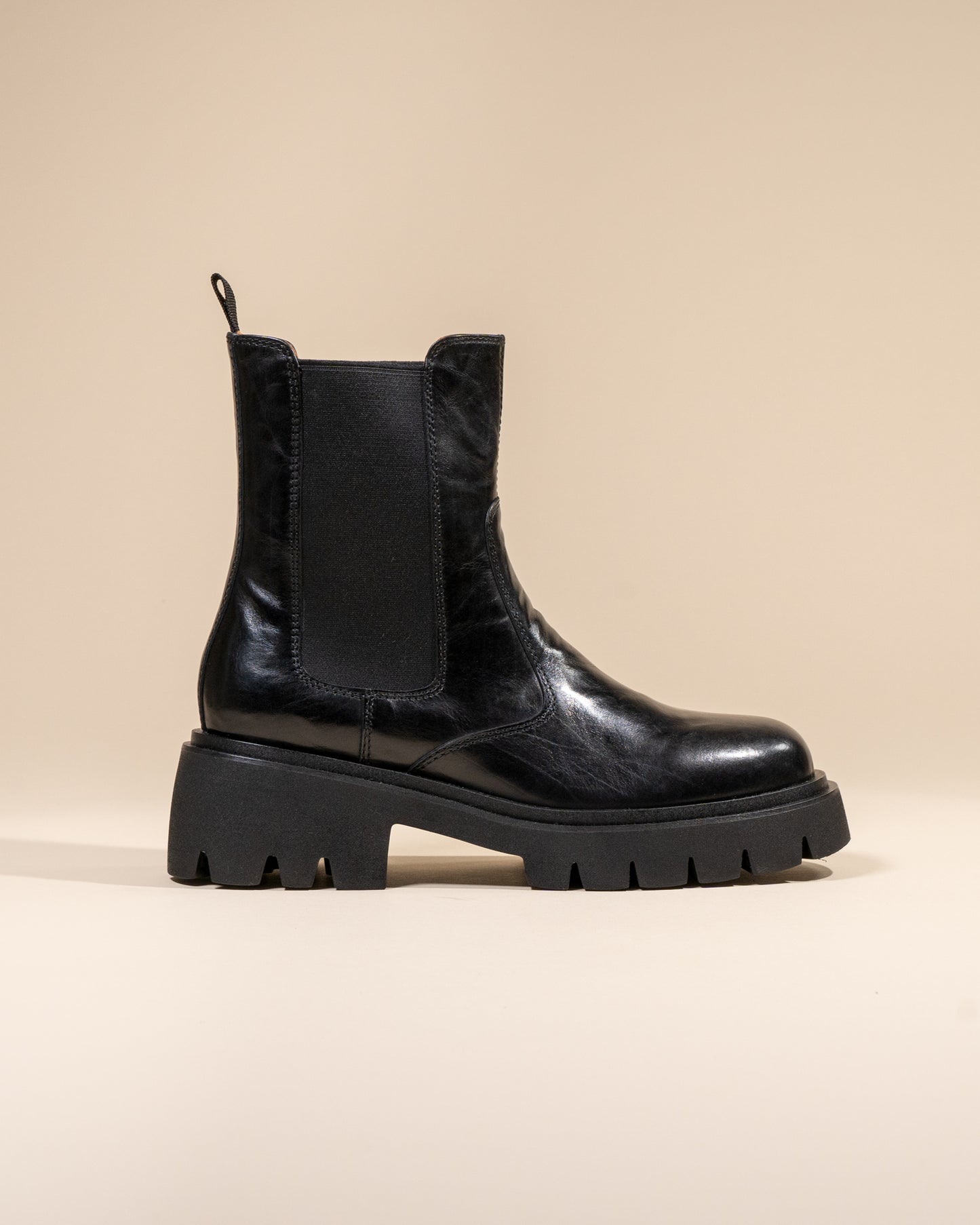 Arne Boots in Black