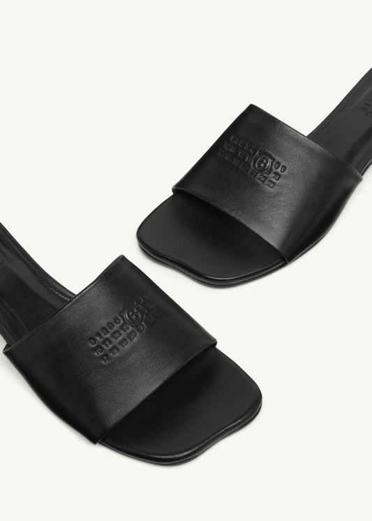 Anatomic sandals in Black