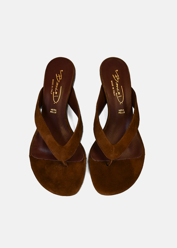 Thong Wedge Sandal in Chocolate