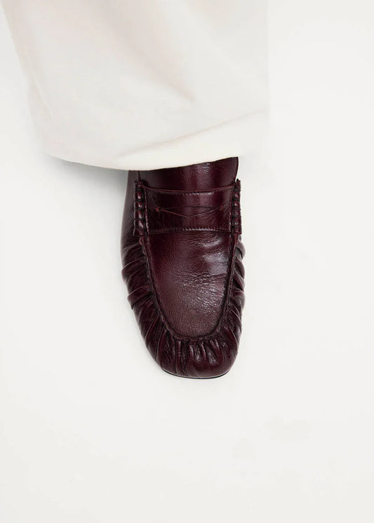 Aven Rift Leather Loafers in Burgundy