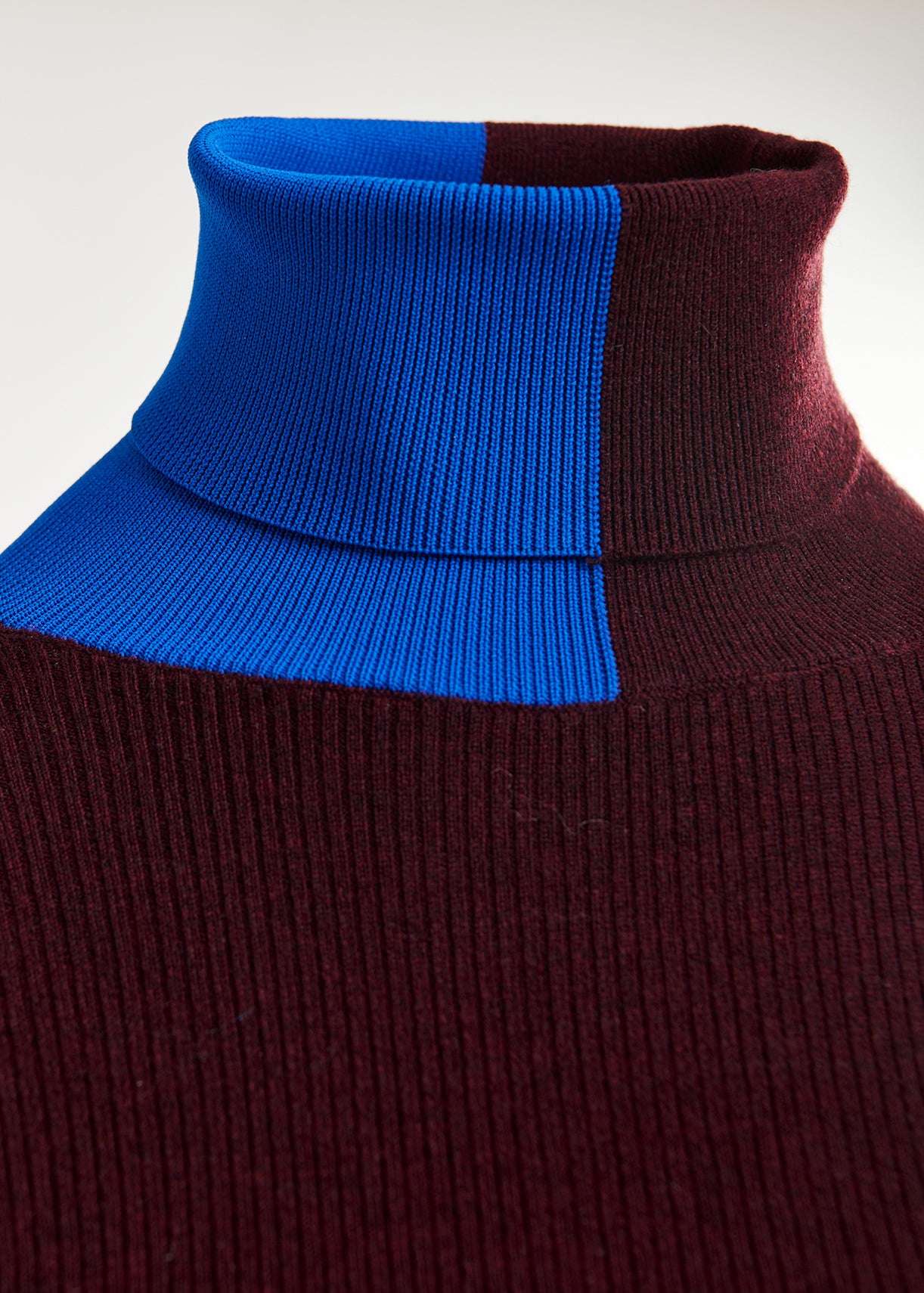 Iffort bicolour fitted pull