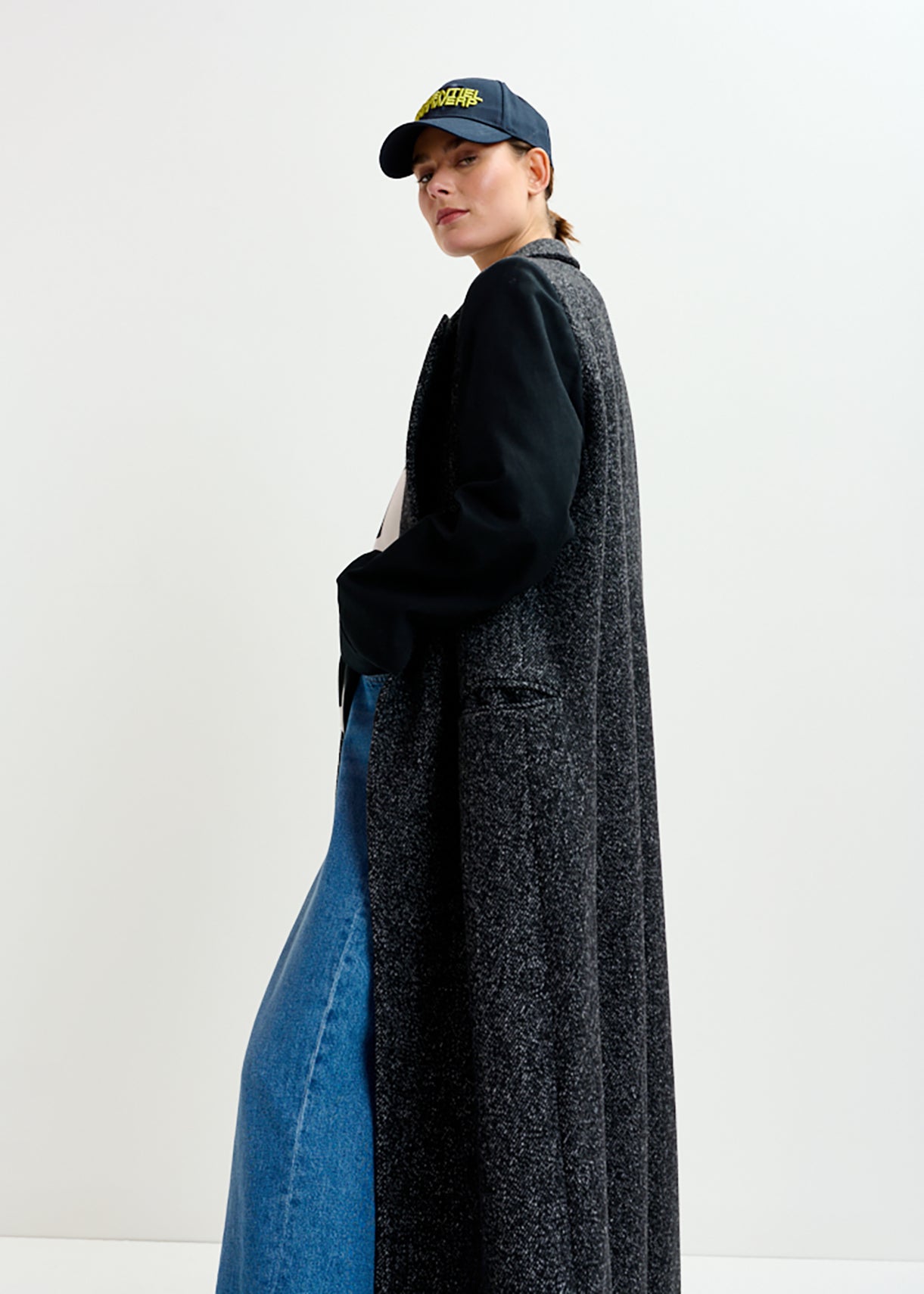 Ivona contrast sleeve coat