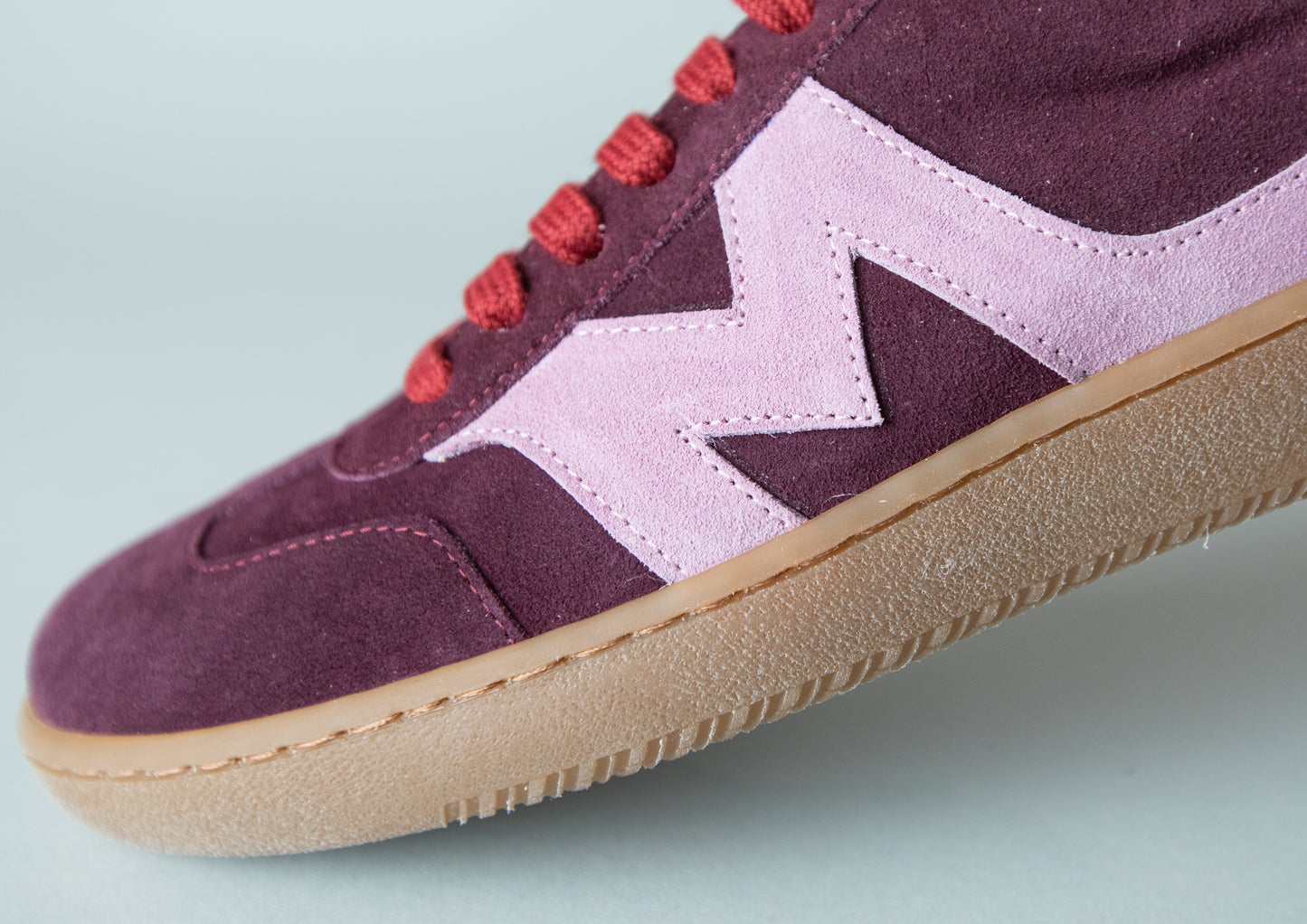 Taylor Sneakers in Burgundy