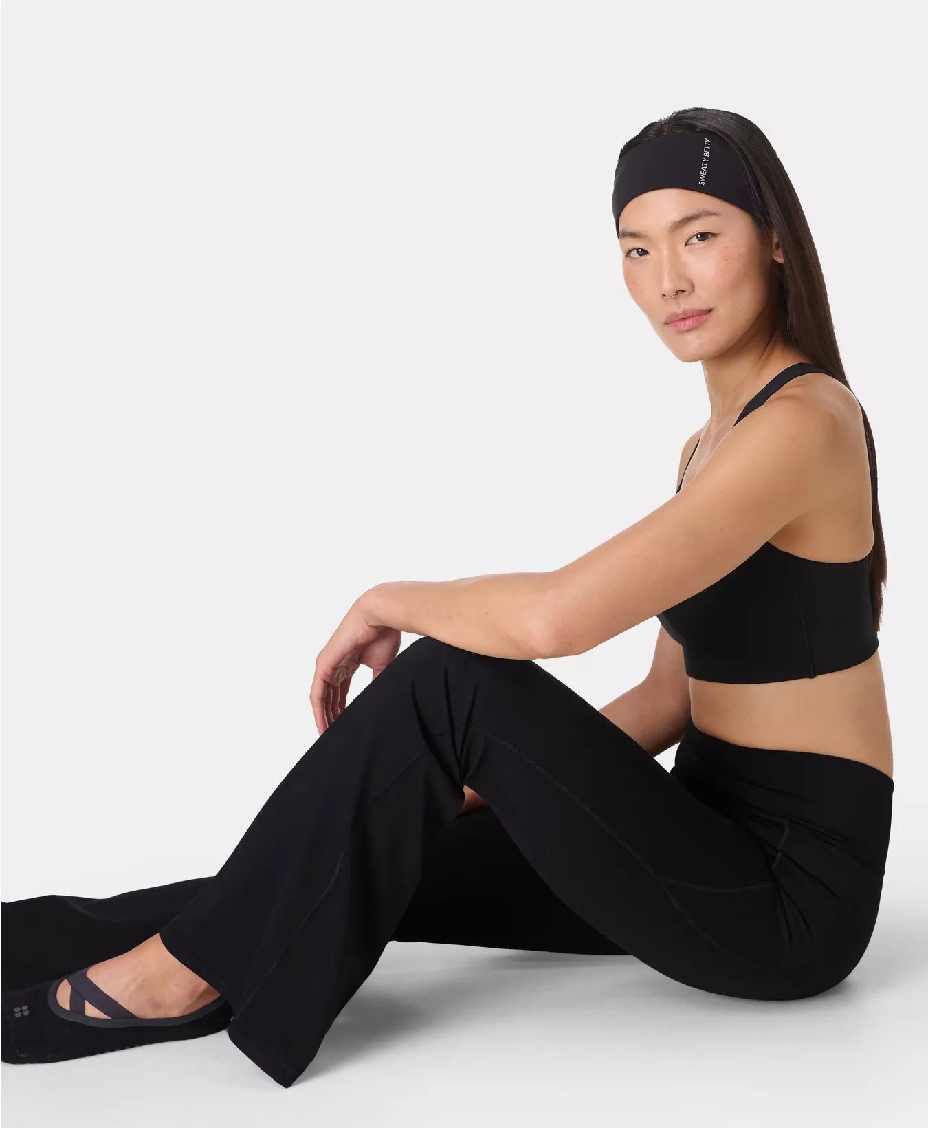 Ultimate Studio 32" Flares in Black