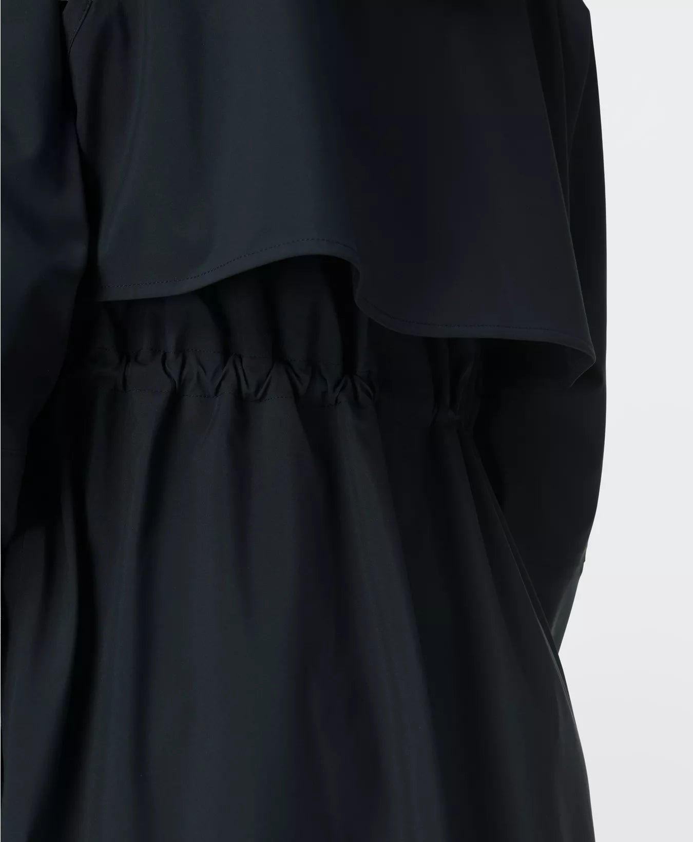 Motion Waterproof Cropped Parka in Black