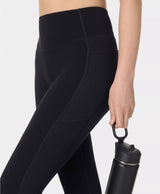 Ultimate 7/8 Yoga Leggings in Black