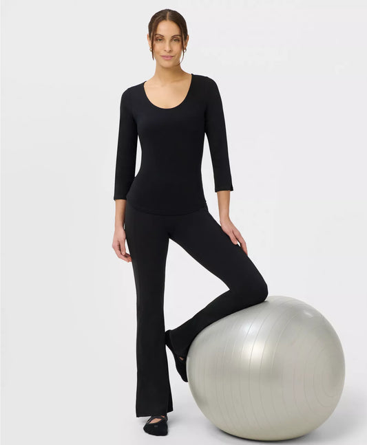 Ultimate Studio Yoga 3/4 Sleeve T-Shirt in Black