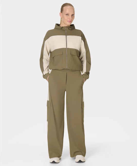 Explorer Patch Pocket Zip Through Hoodie in Khaki