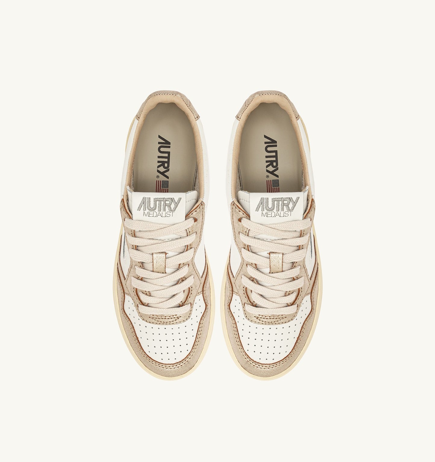 Medalist Low Sneakers in White Leather Platinum