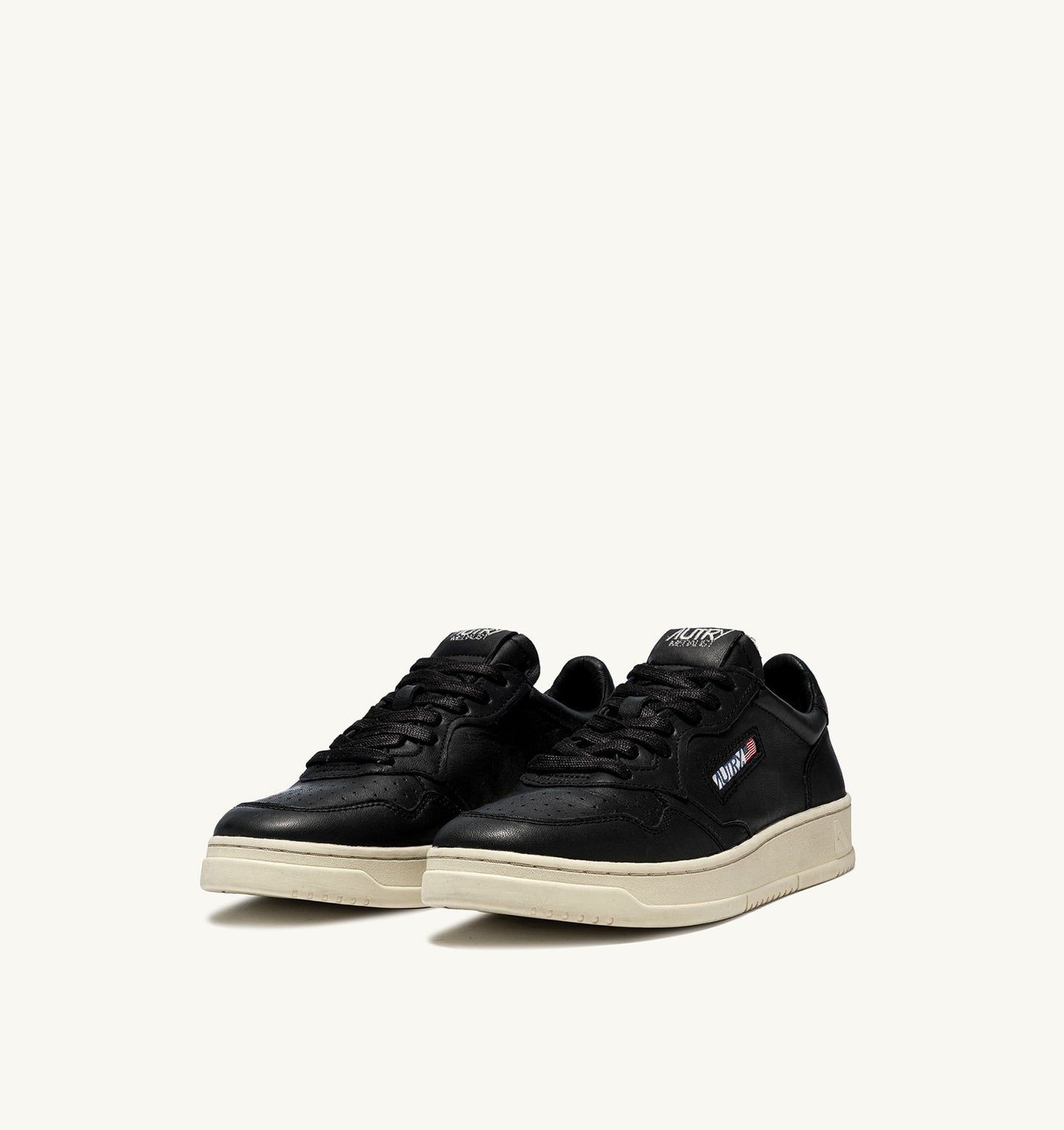 Medalist Low Sneakers in Goat Black