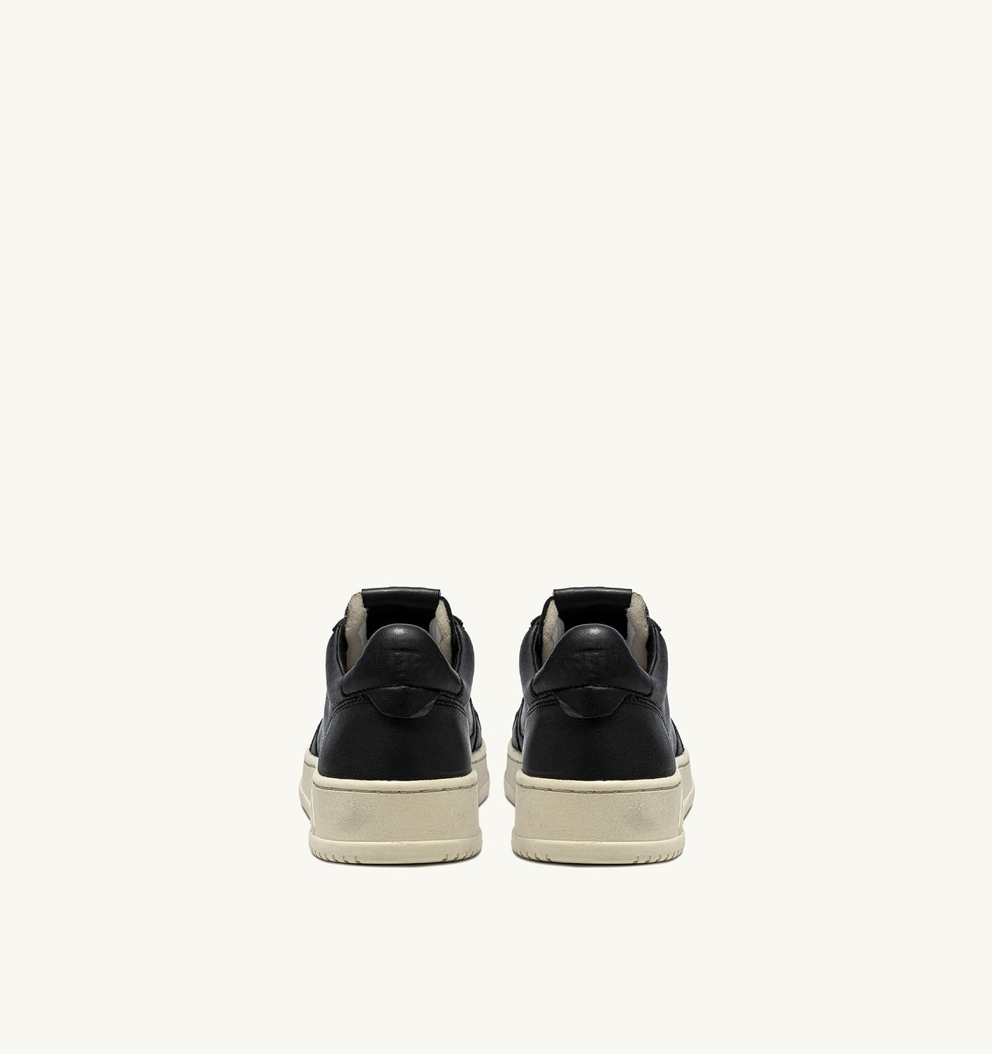 Medalist Low Sneakers in Goat Black