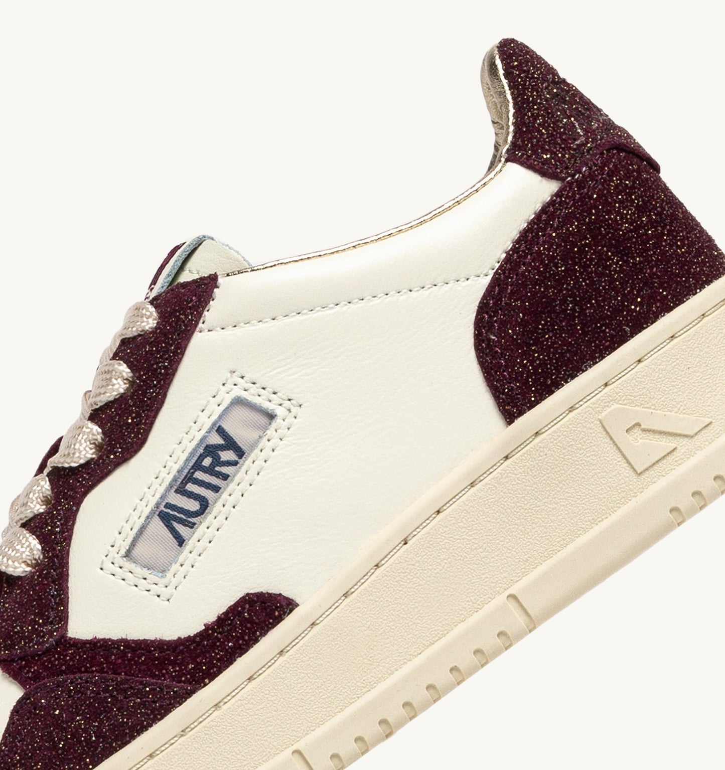 Medalist Low Sneakers in Marshmallow and Amarone Glitter