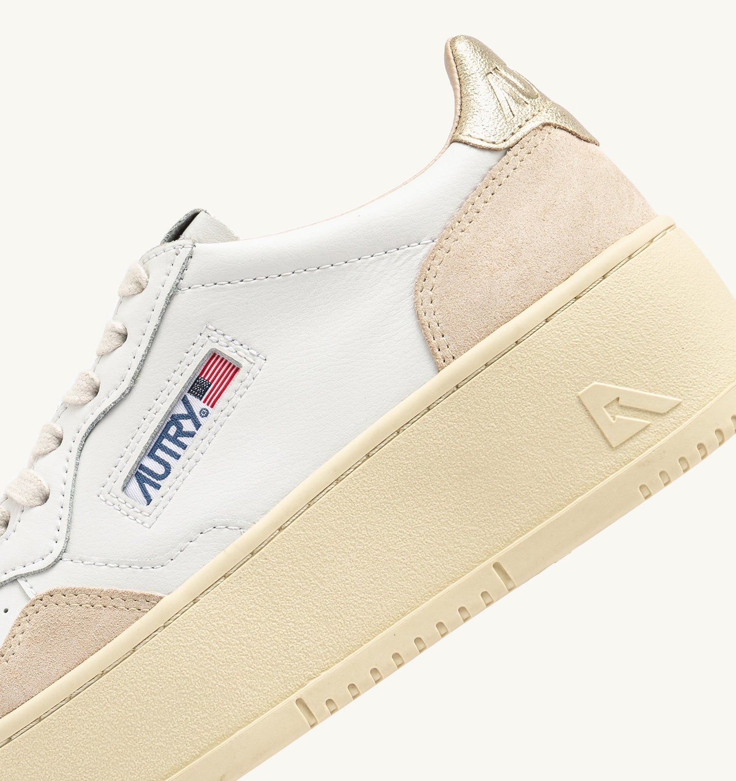 Platform Low in Leather & Suede in White Platinum