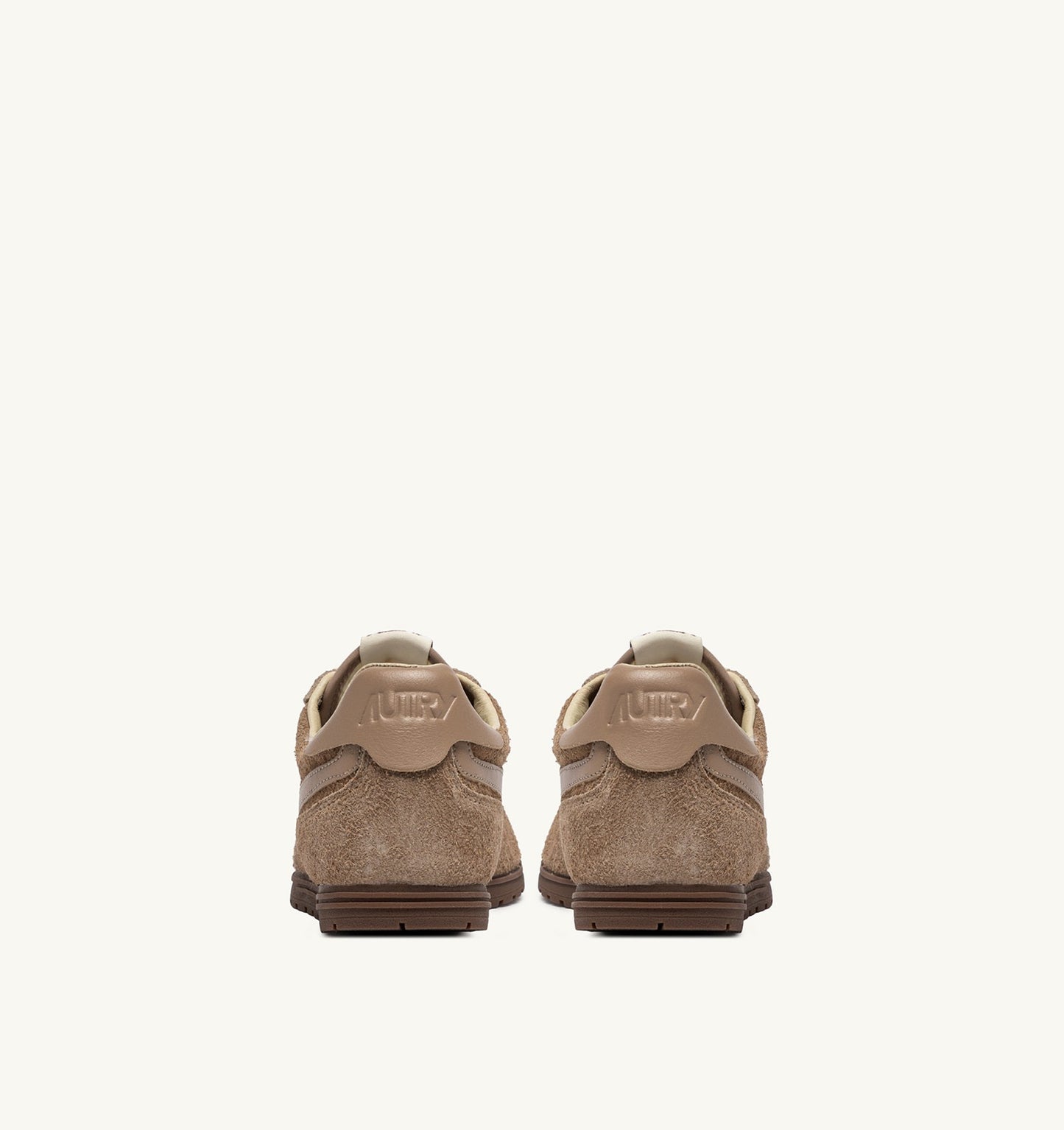 Windspin Sneakers in Suede Leather Peanut