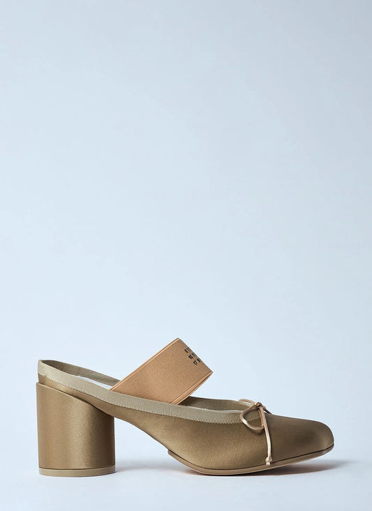 Block Heel Ballet Shoe in Nude