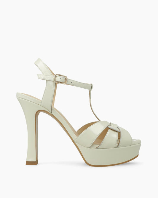 Taran Platform Sandal in Cream