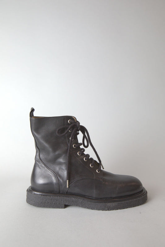Lace Up Boot in Black