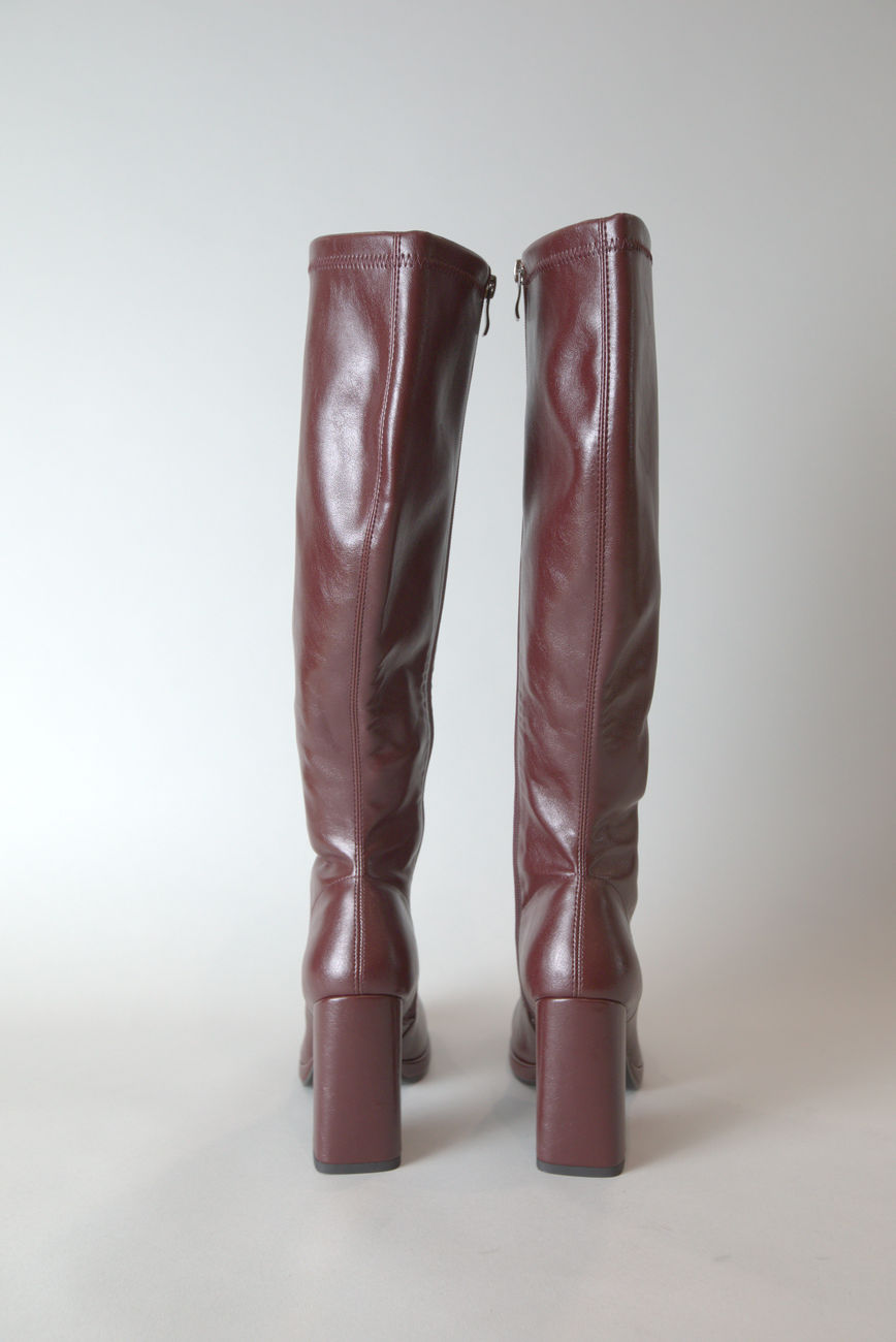 Limbo Block Heel High Boot in Burgundy Leather