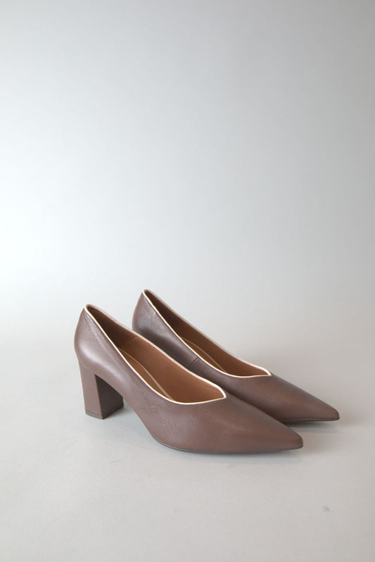 Canada Heels in Brown