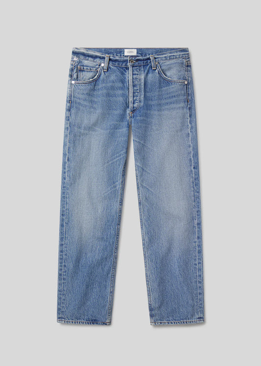 Winslow Low Rise Boyfriend Jeans in Corrin