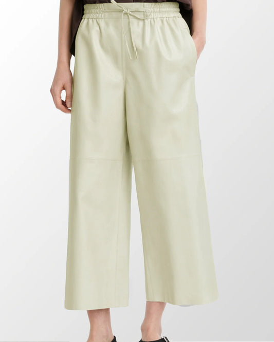 Culottes in Fine Lamb Leather in Cream