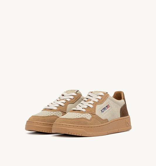 Medaslist Low Tricolor Sneakers in Tundra Egg and Peanut Suede