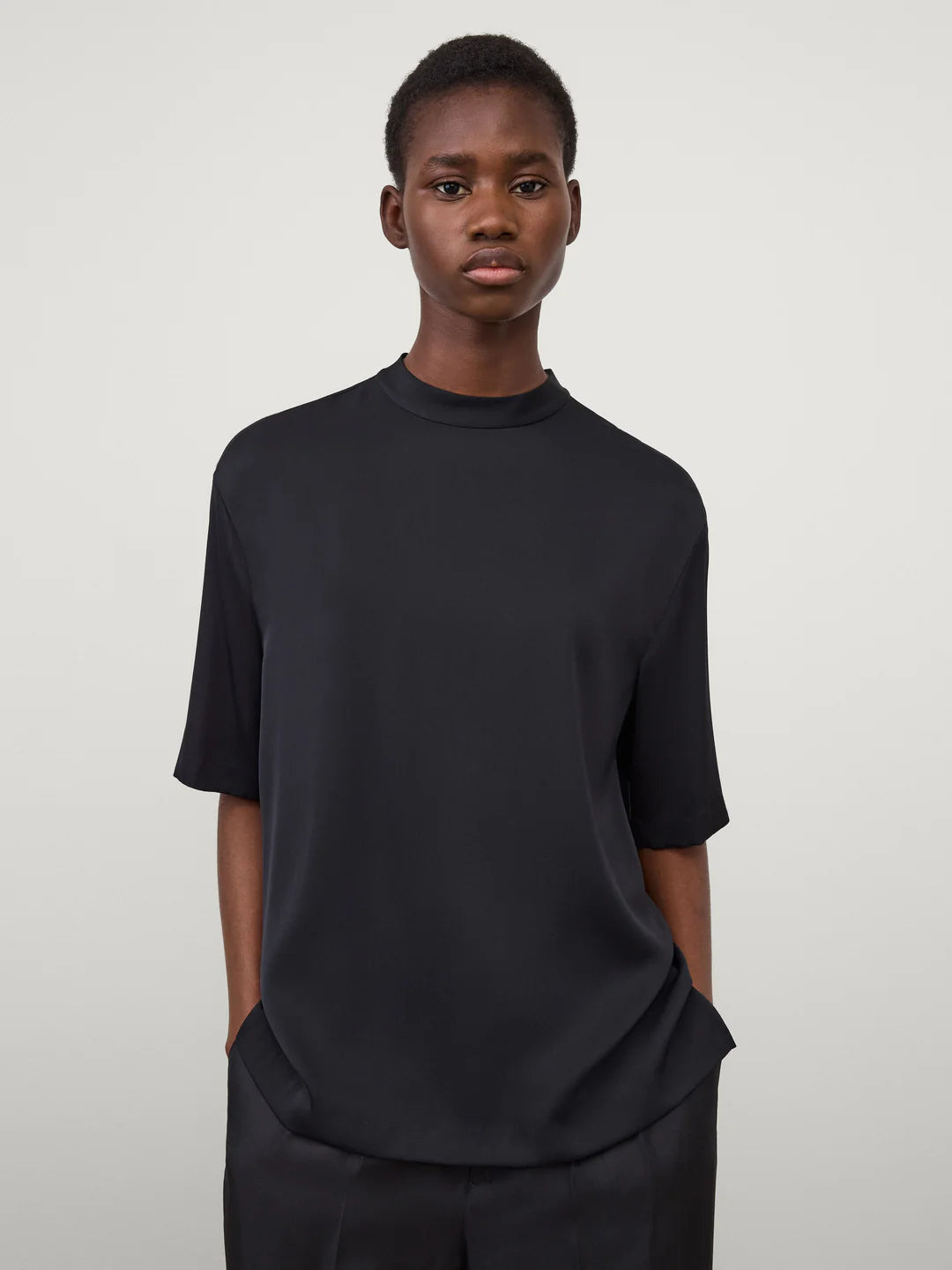 Oversized Round Neck T-Shirt in Midnight