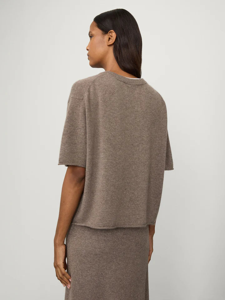 Cila T-Shirt in Truffle