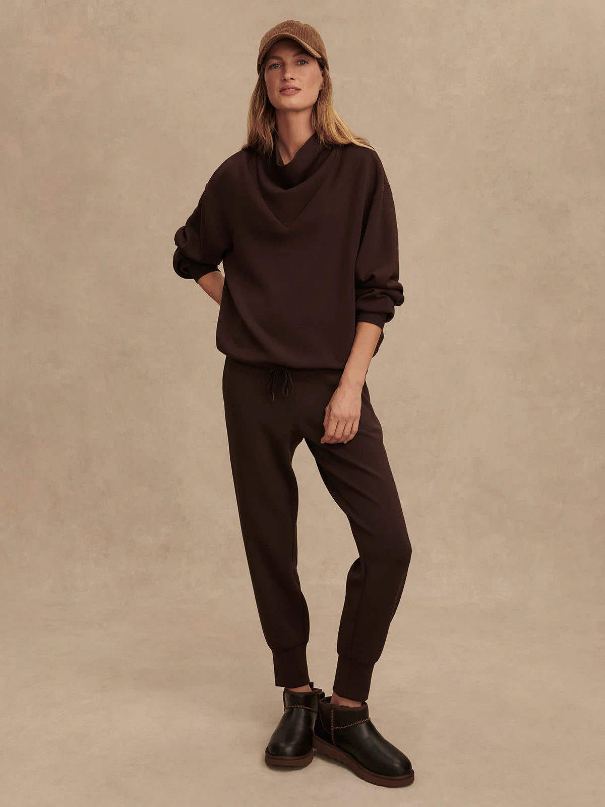 The Slim Cuff Pant 25" in Coffee Bean