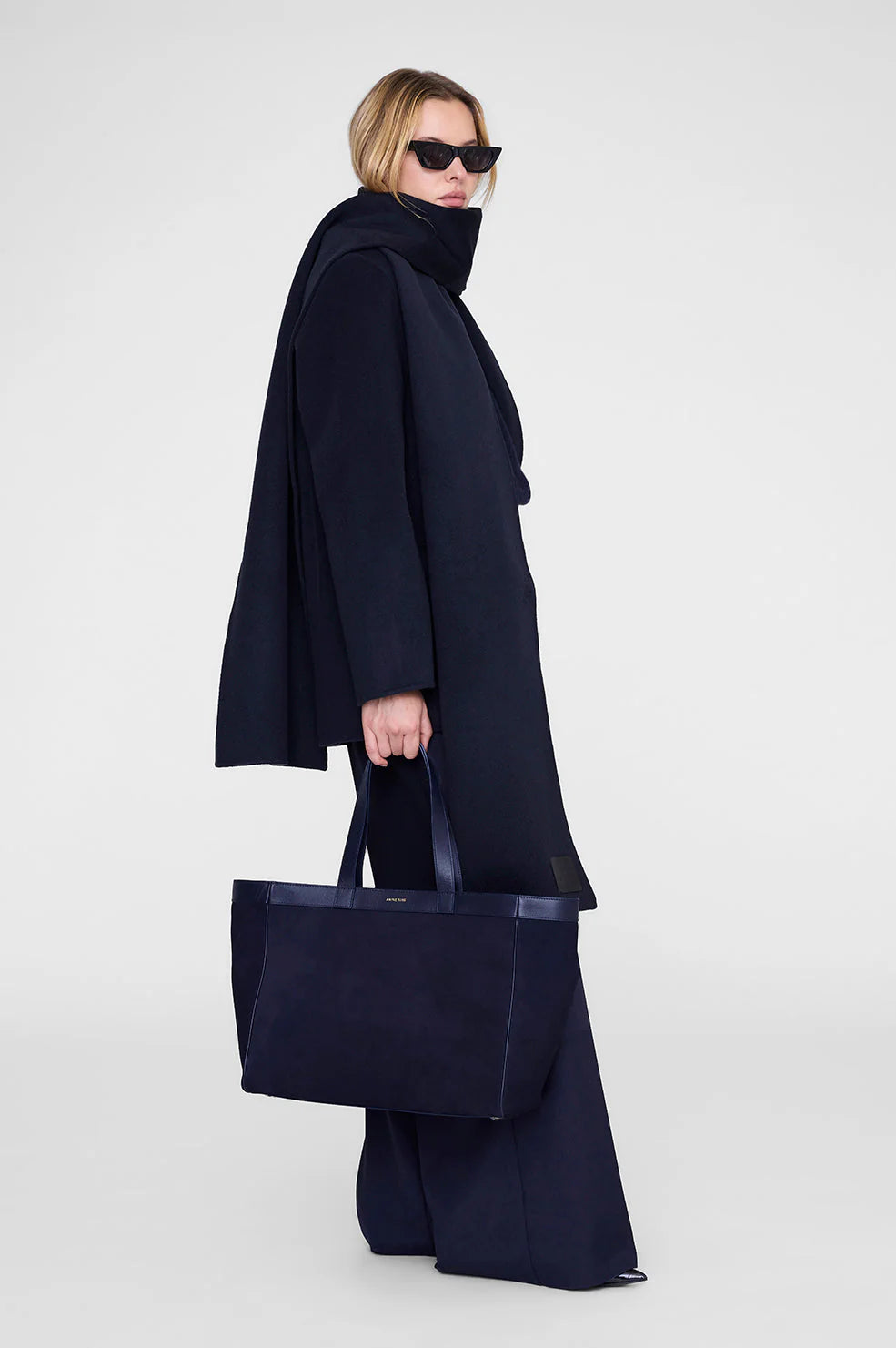 Medium Rio Bag in Navy Suede